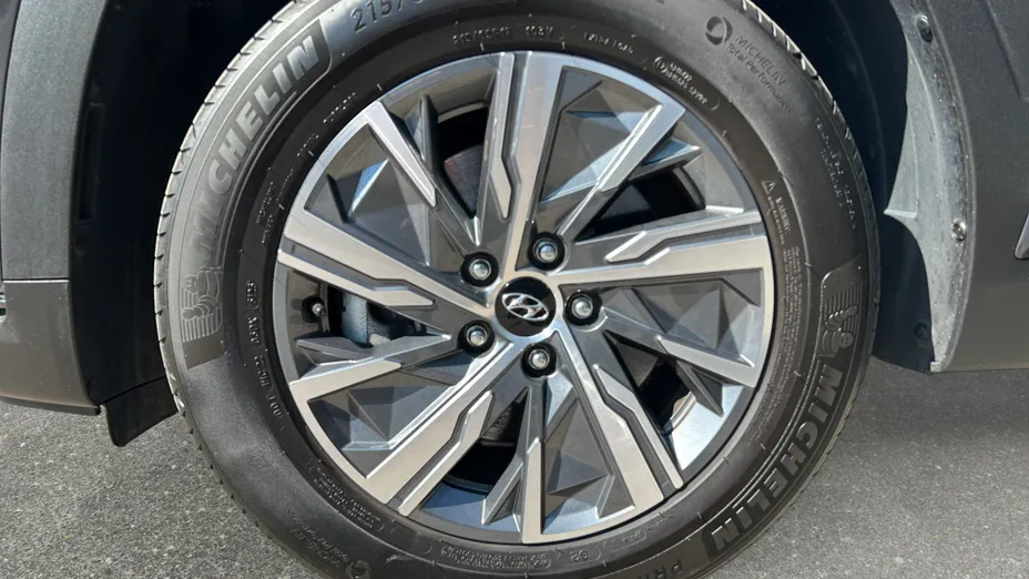 HYUNDAI Tucson Tucson 1.6 T-GDi HEV Smart 2WD