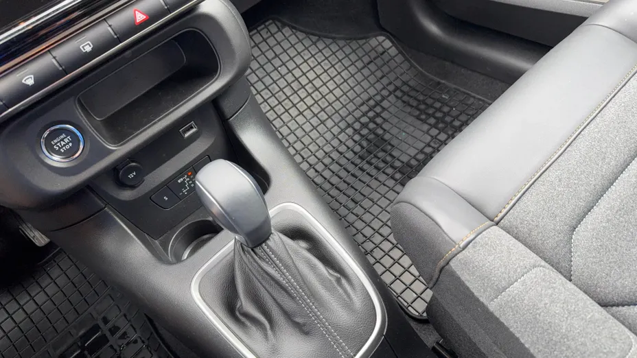 CITROEN C3 C3 1.2 PureTech Max EAT6