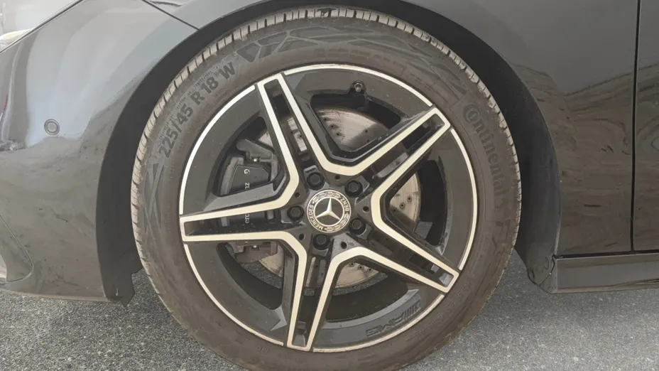 MERCEDES-BENZ CLA CLA 220 mHEV 4-Matic AMG Line 8G-DCT