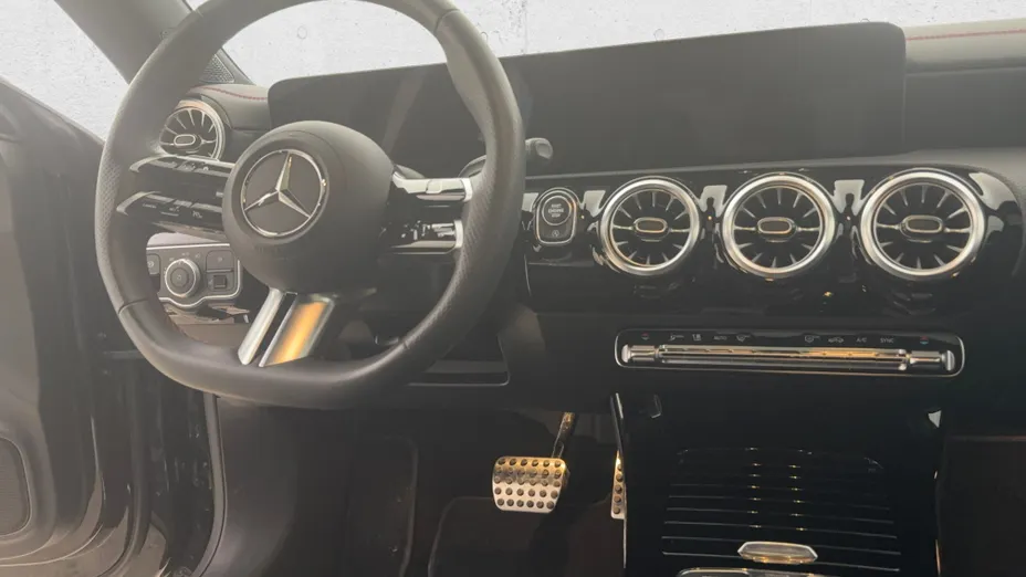 MERCEDES-BENZ CLA CLA 220 mHEV 4-Matic AMG Line 8G-DCT