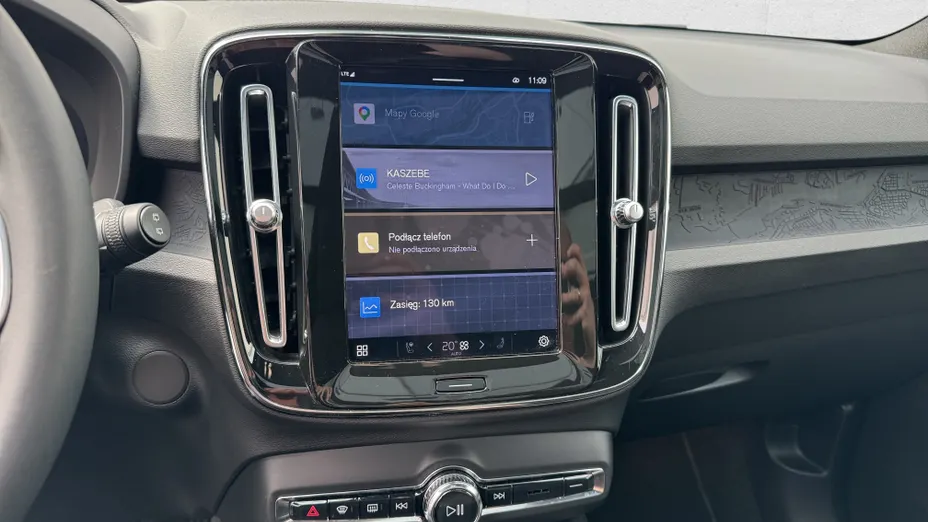 VOLVO XC40 XC40 73kWh P6 Recharge Ultimate aut