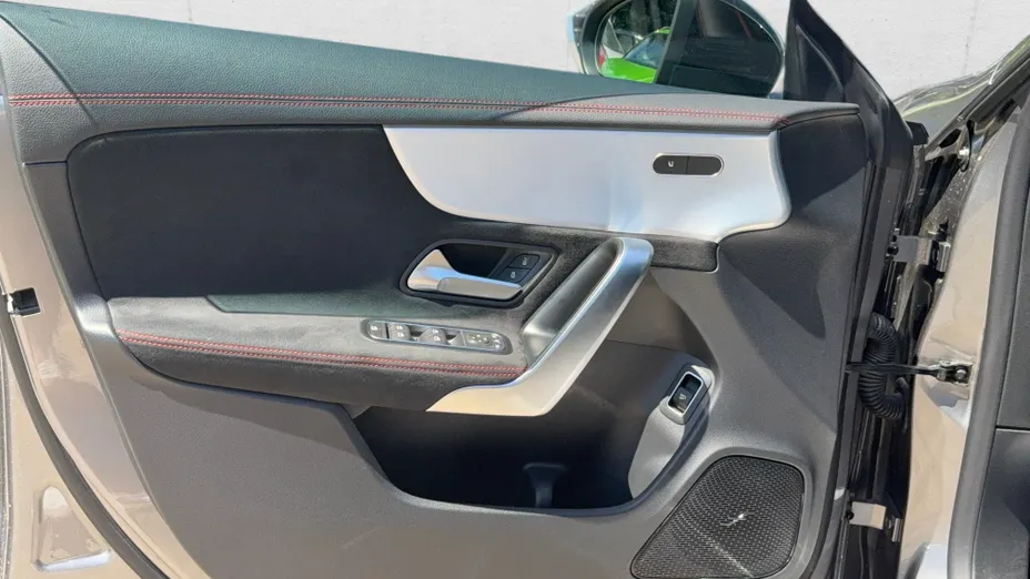 MERCEDES-BENZ CLA CLA 200 mHEV AMG Line 7G-DCT