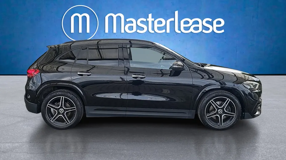 MERCEDES-BENZ GLA GLA 200 mHEV AMG Line 7G-DCT