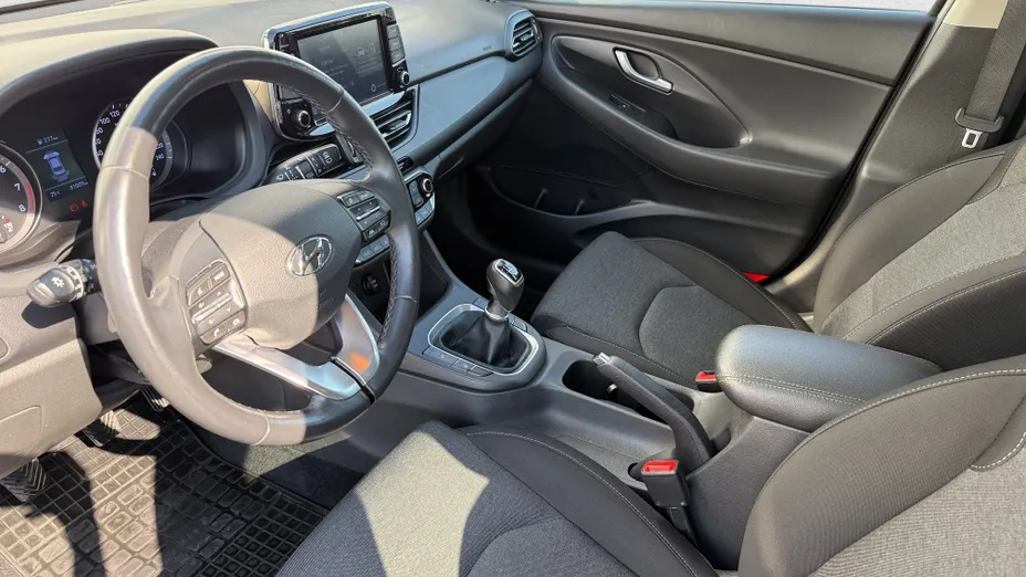 HYUNDAI i30 i30 1.5 DPI Smart