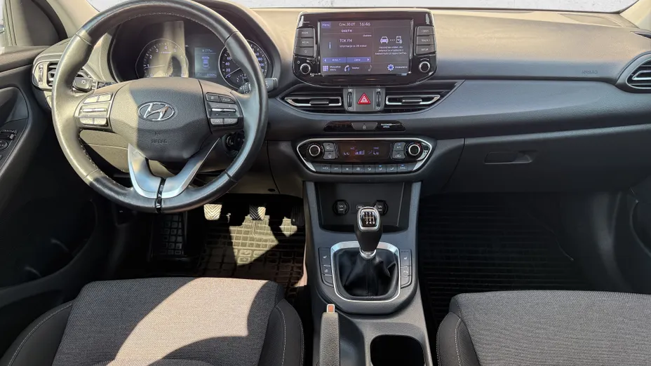 HYUNDAI i30 i30 1.5 DPI Smart