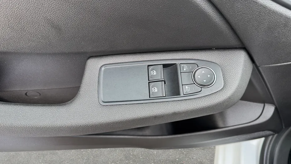 RENAULT Clio Clio 1.0 TCe Equilibre