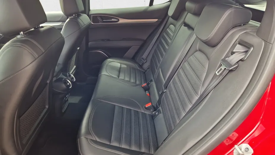 ALFA ROMEO Stelvio Stelvio 2.0 Turbo Veloce Q4 aut