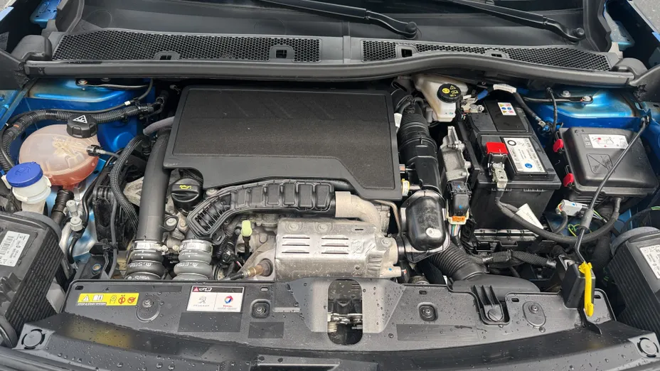 PEUGEOT 2008 2008 1.2 PureTech Active S&S