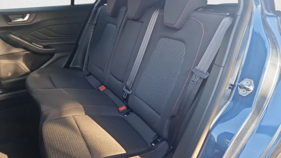 FORD Focus Focus 1.0 EcoBoost mHEV ST-Line X aut