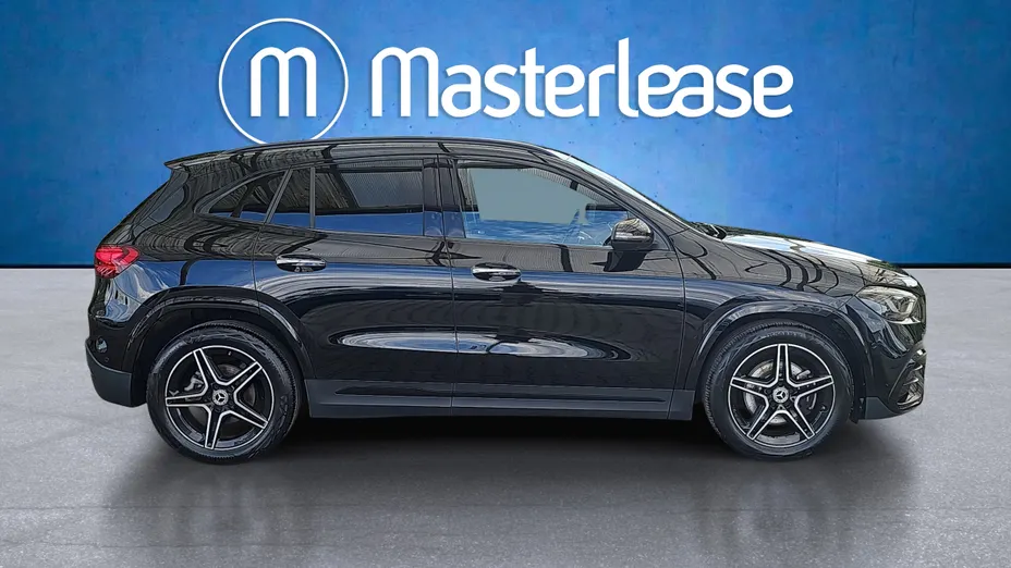 MERCEDES-BENZ GLA GLA 200 mHEV AMG Line 7G-DCT