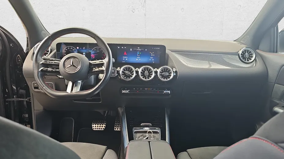 MERCEDES-BENZ GLA GLA 200 mHEV AMG Line 7G-DCT