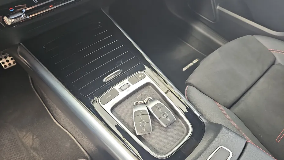 MERCEDES-BENZ GLA GLA 200 mHEV AMG Line 7G-DCT