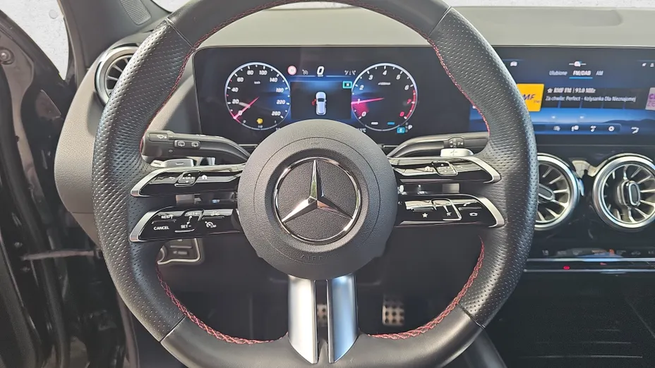 MERCEDES-BENZ GLA GLA 200 mHEV AMG Line 7G-DCT