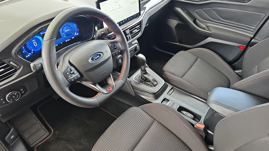 FORD Focus Focus 1.0 EcoBoost mHEV ST-Line X aut