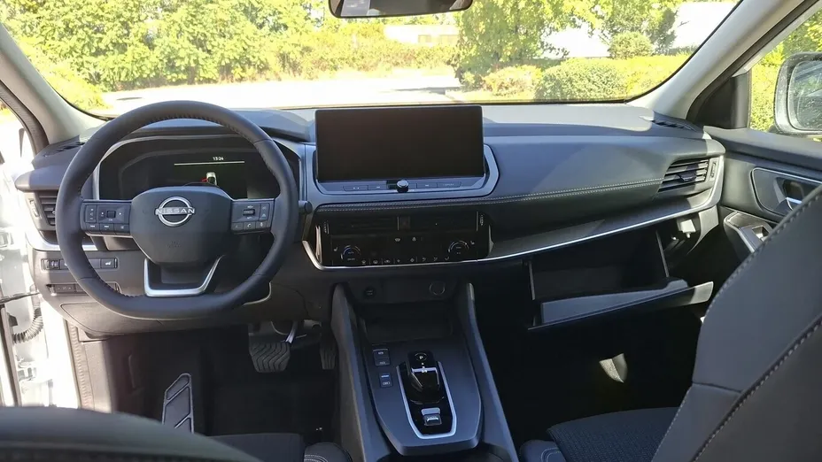 NISSAN Qashqai -