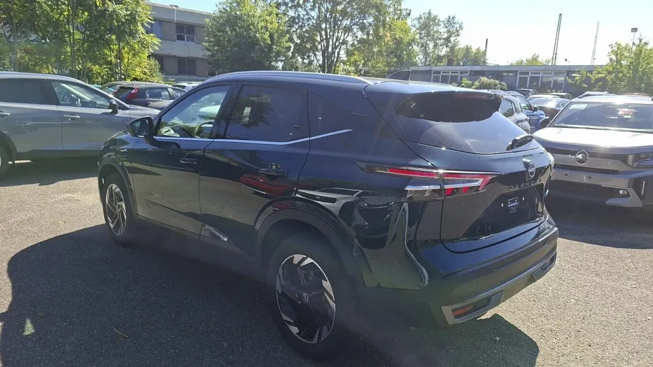 NISSAN Qashqai -