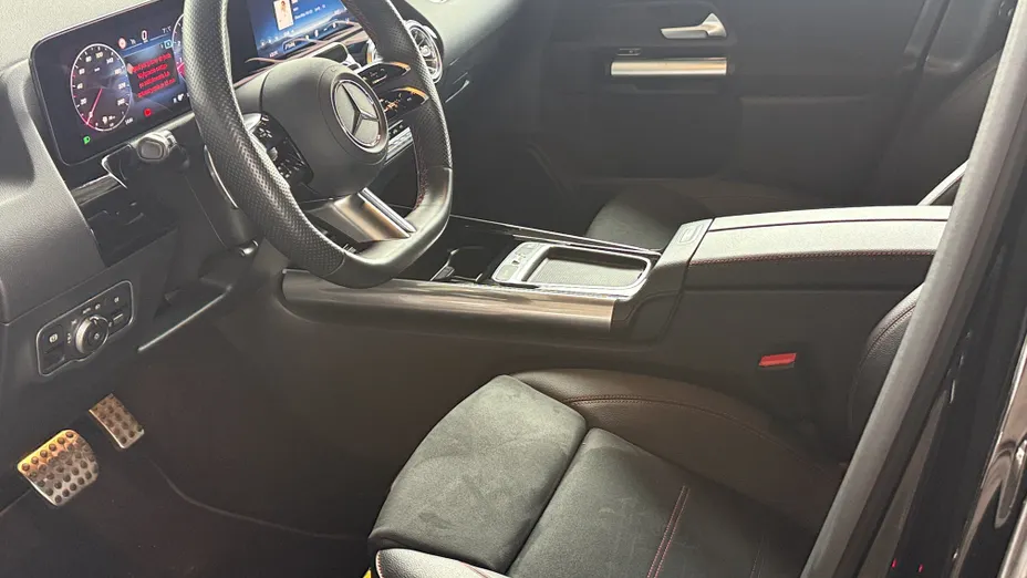 MERCEDES-BENZ GLA GLA 200 mHEV AMG Line 7G-DCT