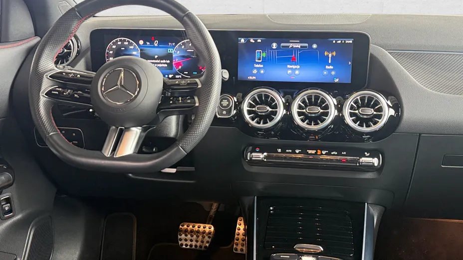 MERCEDES-BENZ GLA GLA 200 mHEV AMG Line 7G-DCT