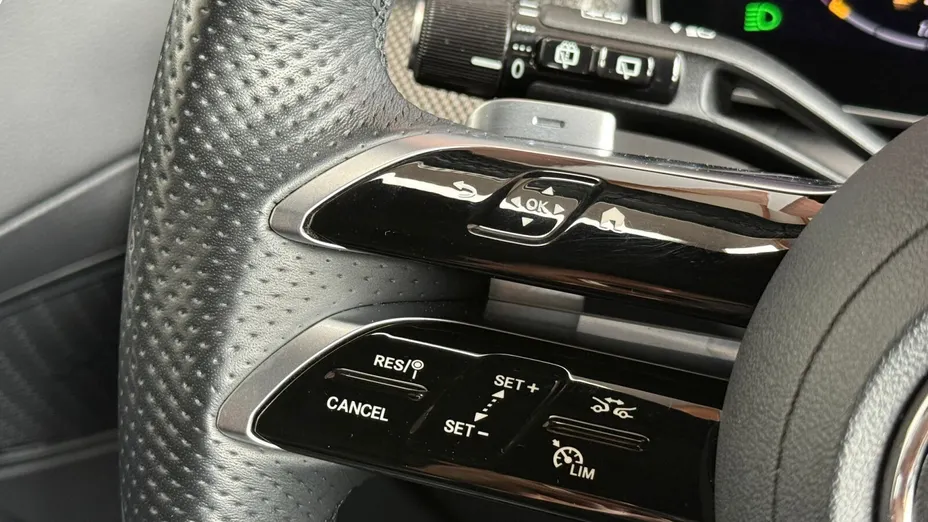 MERCEDES-BENZ GLC GLC 220 d mHEV 4-Matic AMG Line