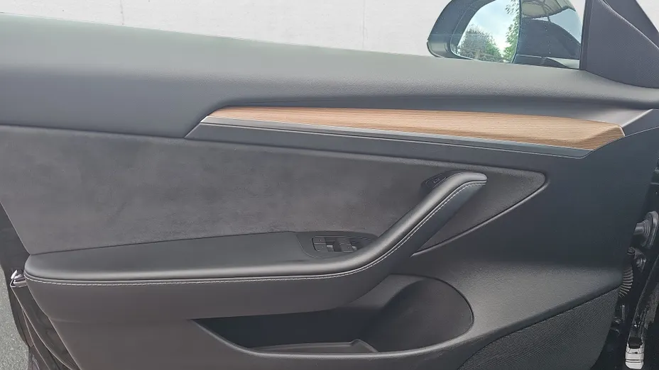 TESLA Model 3 3 Long Range AWD