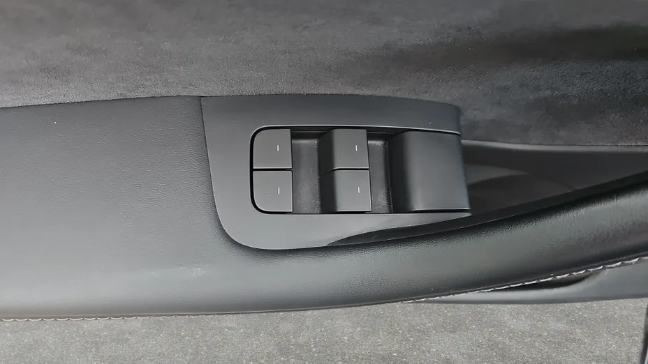 TESLA Model 3 3 Long Range AWD