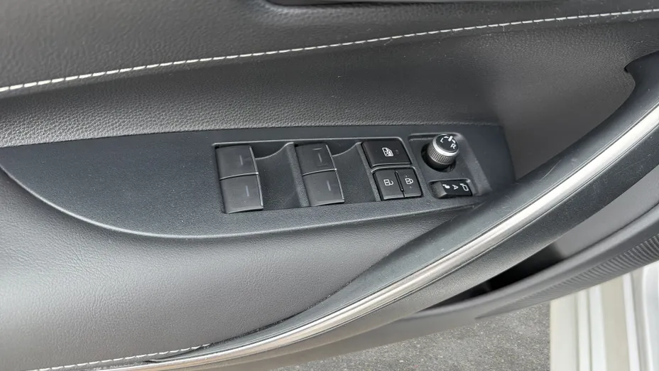 TOYOTA Corolla Corolla 1.8 Hybrid Comfort