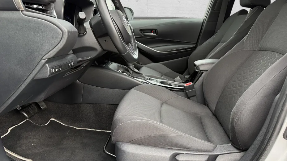 TOYOTA Corolla Corolla 1.8 Hybrid Comfort