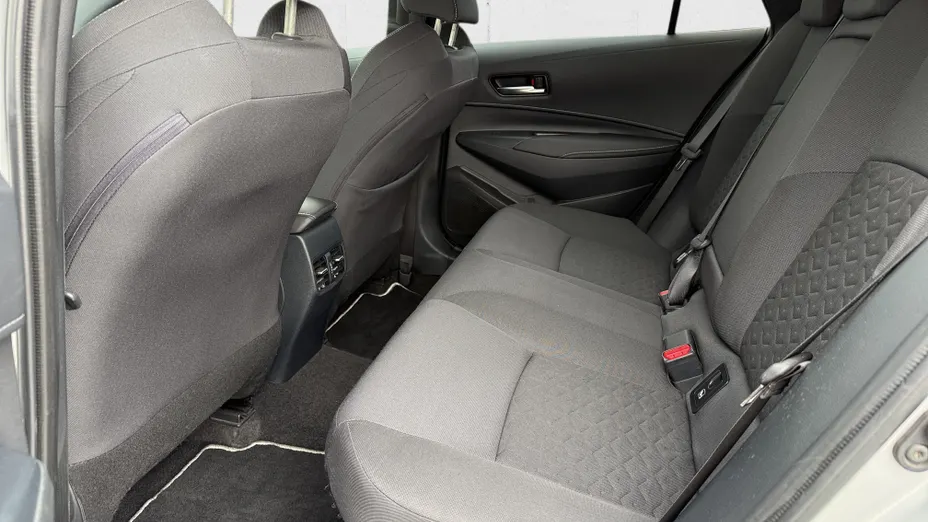 TOYOTA Corolla Corolla 1.8 Hybrid Comfort