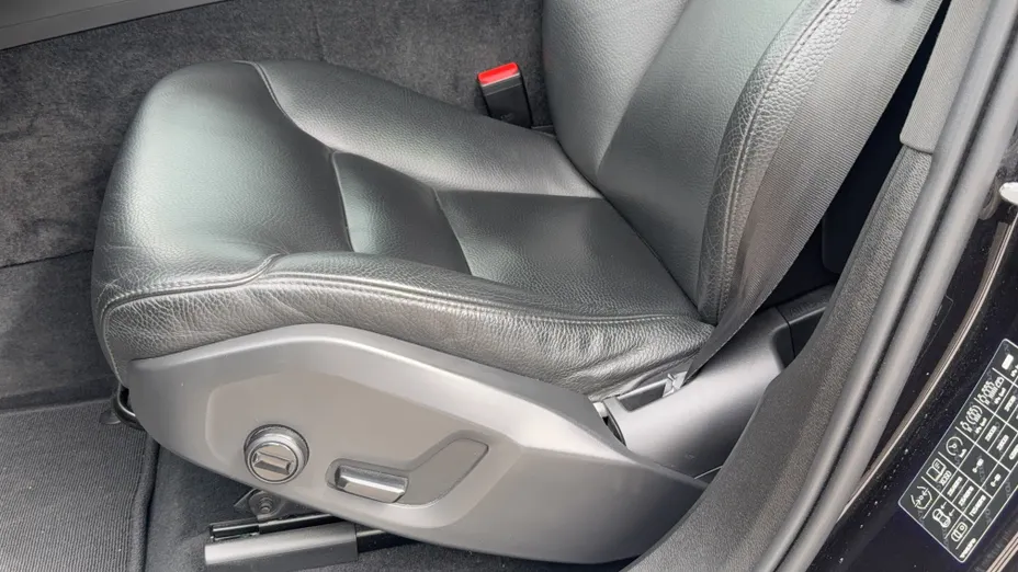 VOLVO XC60 XC60 B4 B Core aut