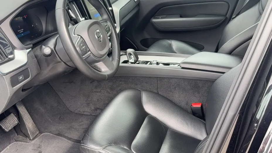 VOLVO XC60 XC60 B4 B Core aut