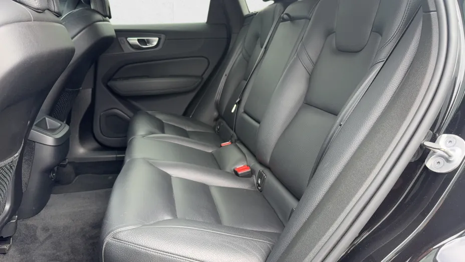 VOLVO XC60 XC60 B4 B Core aut
