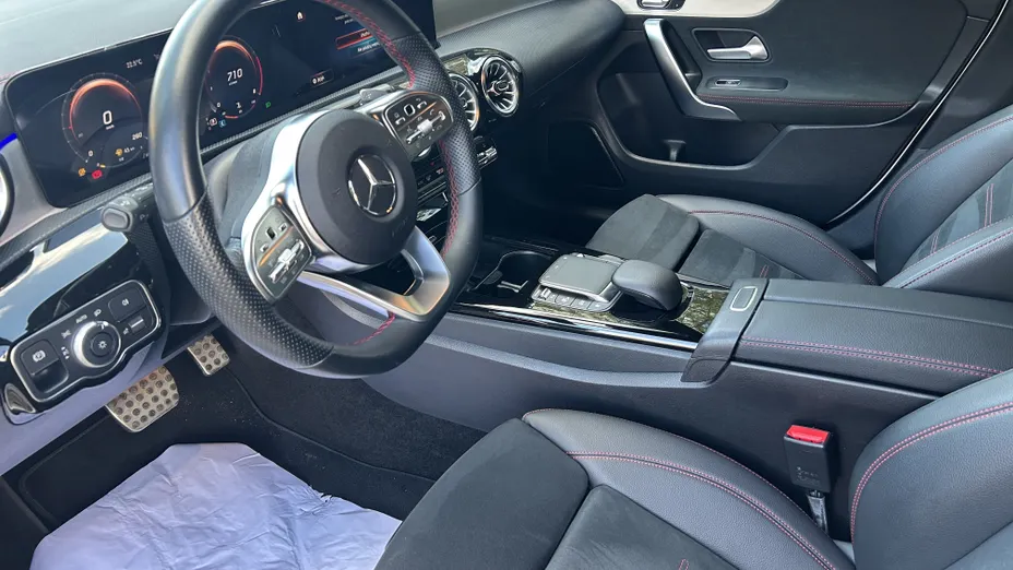 MERCEDES-BENZ CLA CLA 250 4-Matic AMG Line 7G-DCT