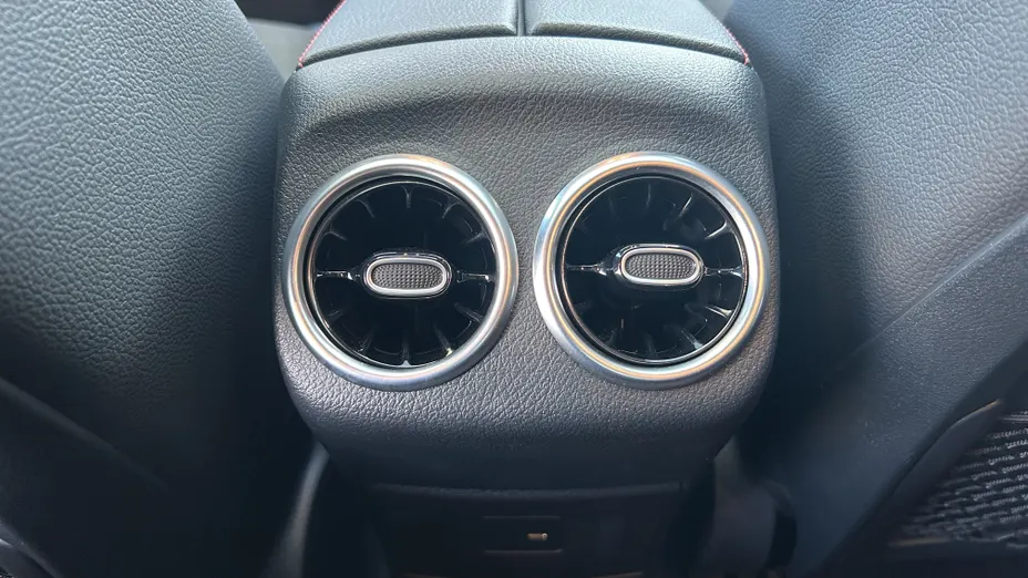 MERCEDES-BENZ CLA CLA 250 4-Matic AMG Line 7G-DCT