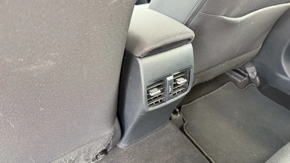TOYOTA Corolla Corolla 1.5 Comfort
