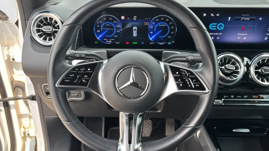 MERCEDES-BENZ EQB EQB 250 70.5kWh Progressive 7os.