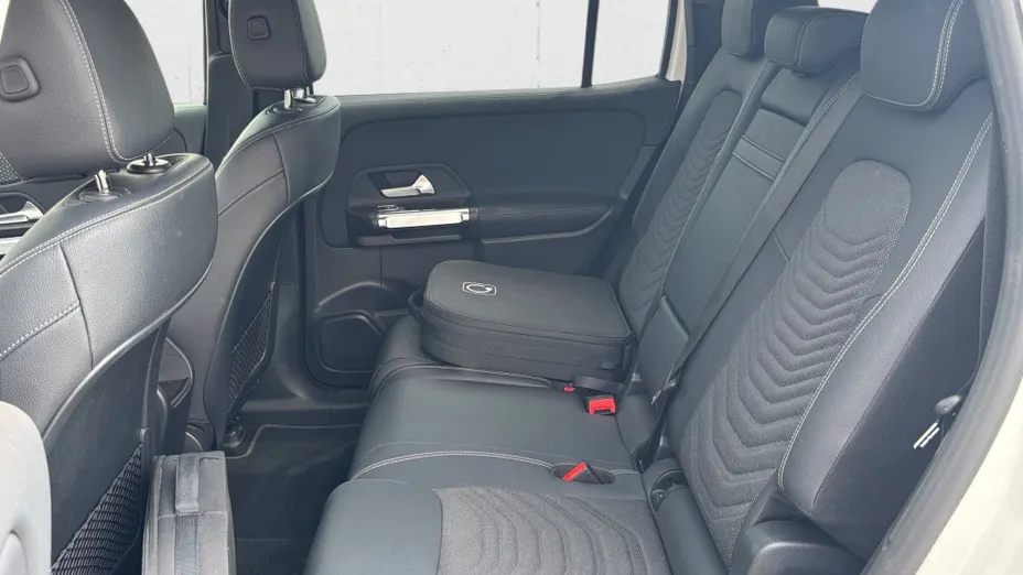 MERCEDES-BENZ EQB EQB 250 70.5kWh Progressive 7os.