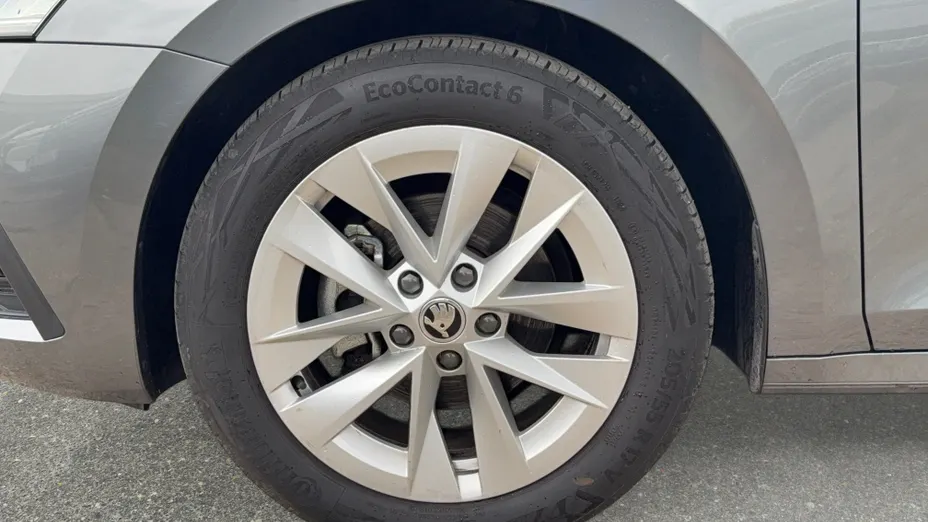 SKODA Octavia Octavia 1.5 TSI e-Tec Ambition DSG