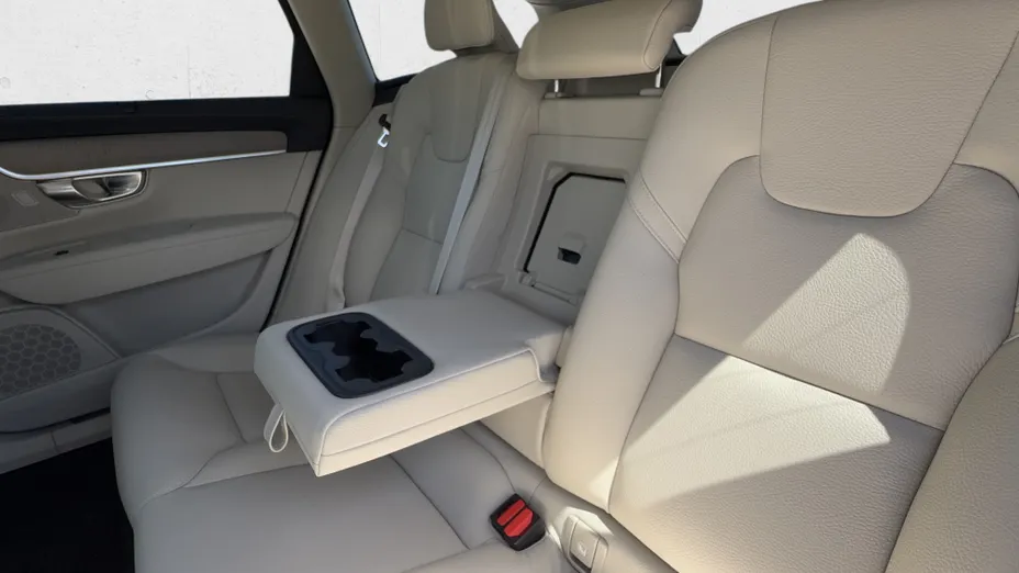VOLVO V90 V90 T6 AWD Plug-In Hybrid Plus Bright aut