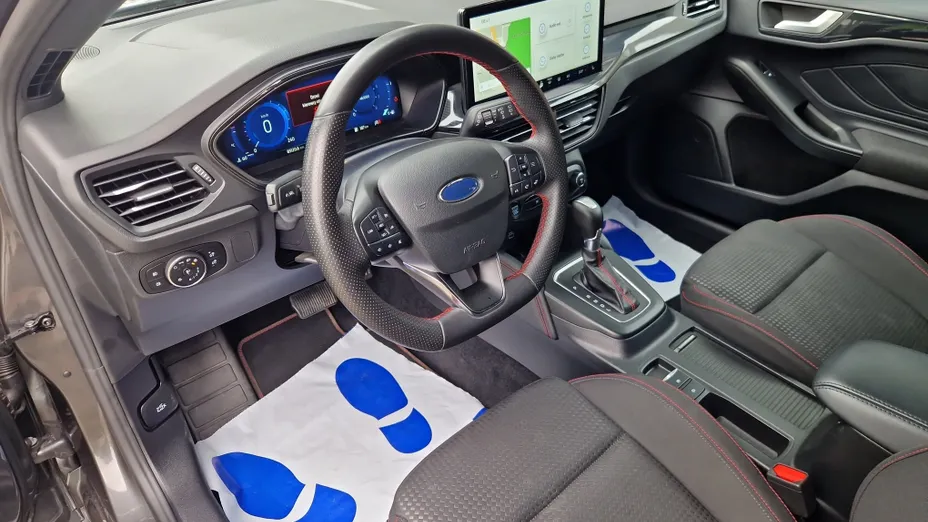 FORD Focus Focus 1.0 EcoBoost mHEV ST-Line X aut