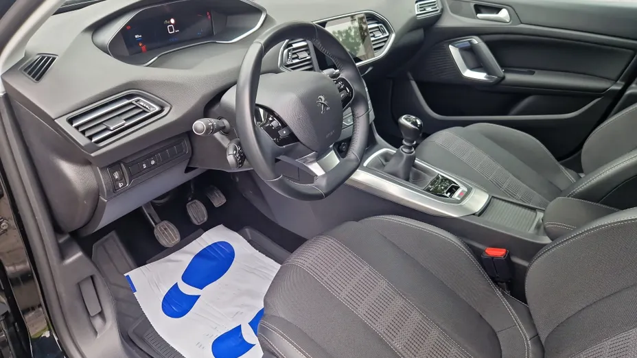PEUGEOT 308 308 1.2 PureTech GPF Allure S&S