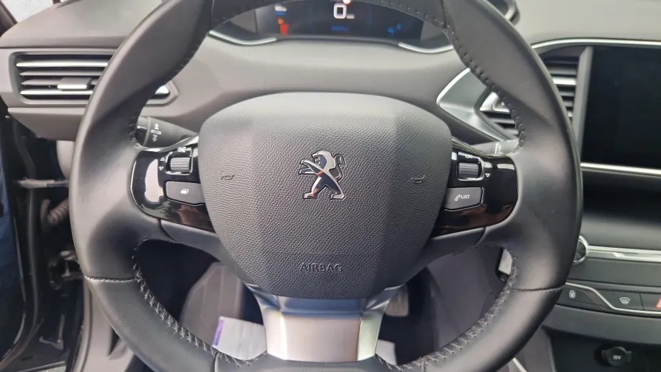 PEUGEOT 308 308 1.2 PureTech GPF Allure S&S