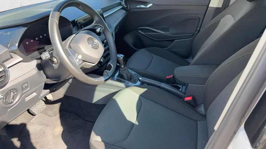 SKODA Fabia Fabia 1.0 TSI Selection DSG