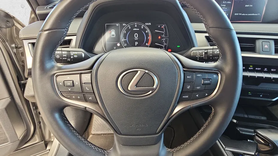 LEXUS UX UX 200 GPF Business 2WD