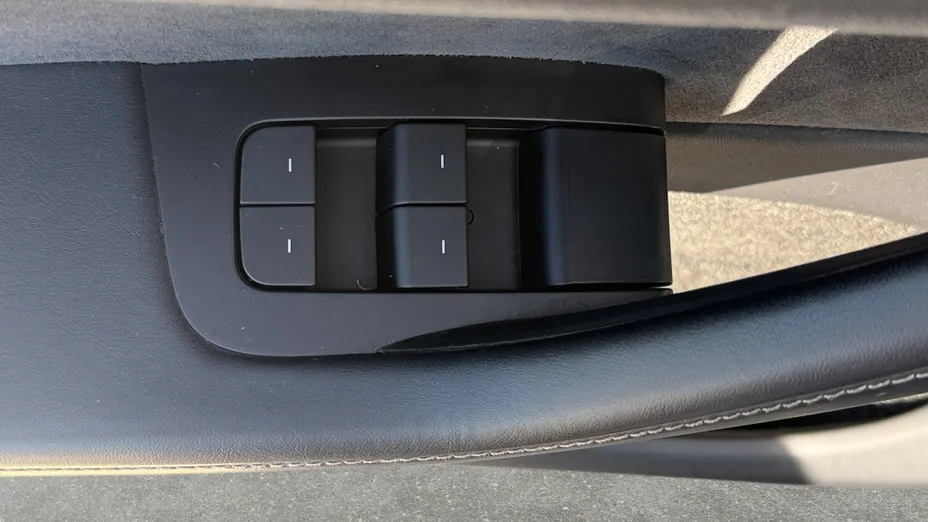 TESLA Model Y Y Performance AWD
