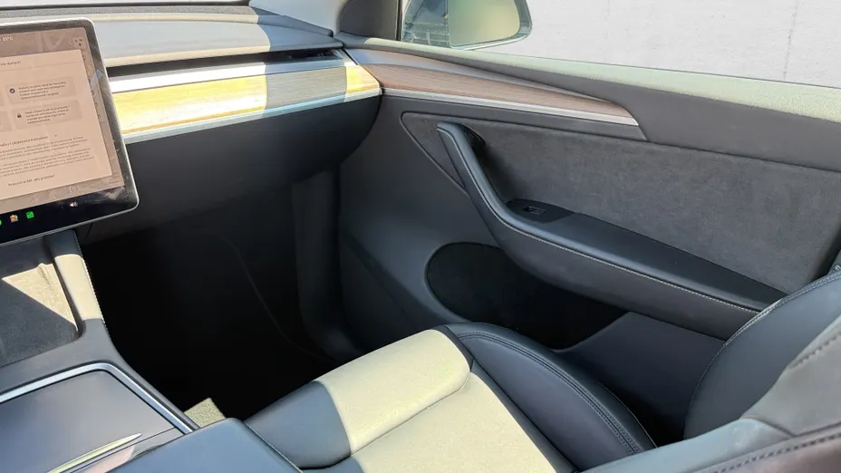 TESLA Model Y Y Performance AWD