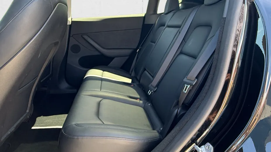 TESLA Model Y Y Performance AWD