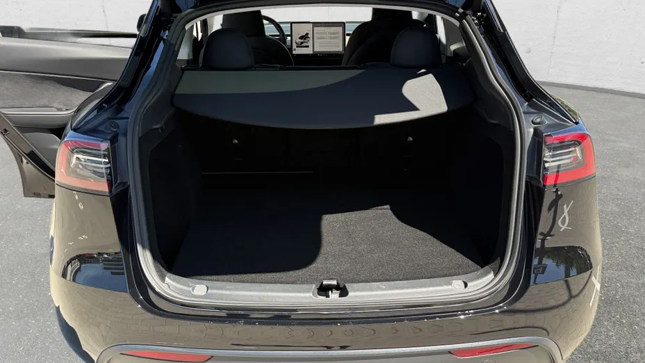 TESLA Model Y Y Performance AWD