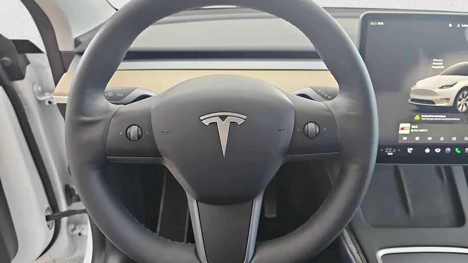 TESLA Model Y Y RWD