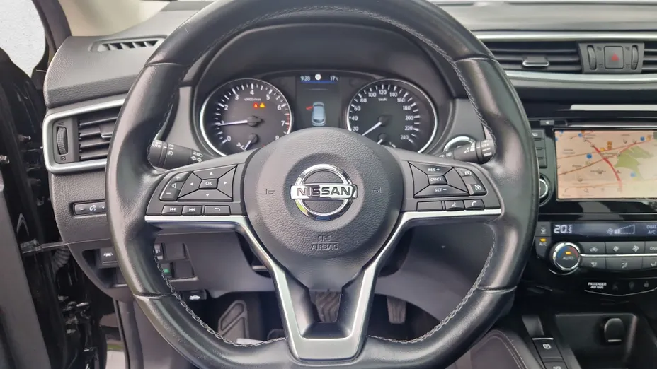 NISSAN Qashqai Qashqai 1.3 DIG-T N-Connecta DCT