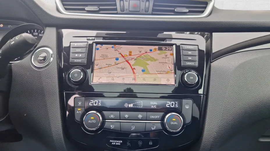NISSAN Qashqai Qashqai 1.3 DIG-T N-Connecta DCT